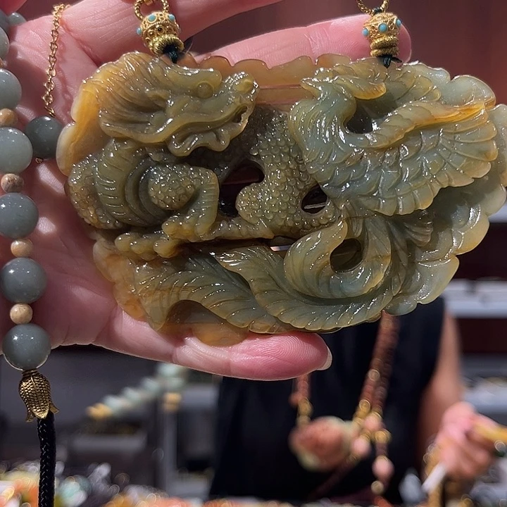 岫玉未镶嵌毛衣链