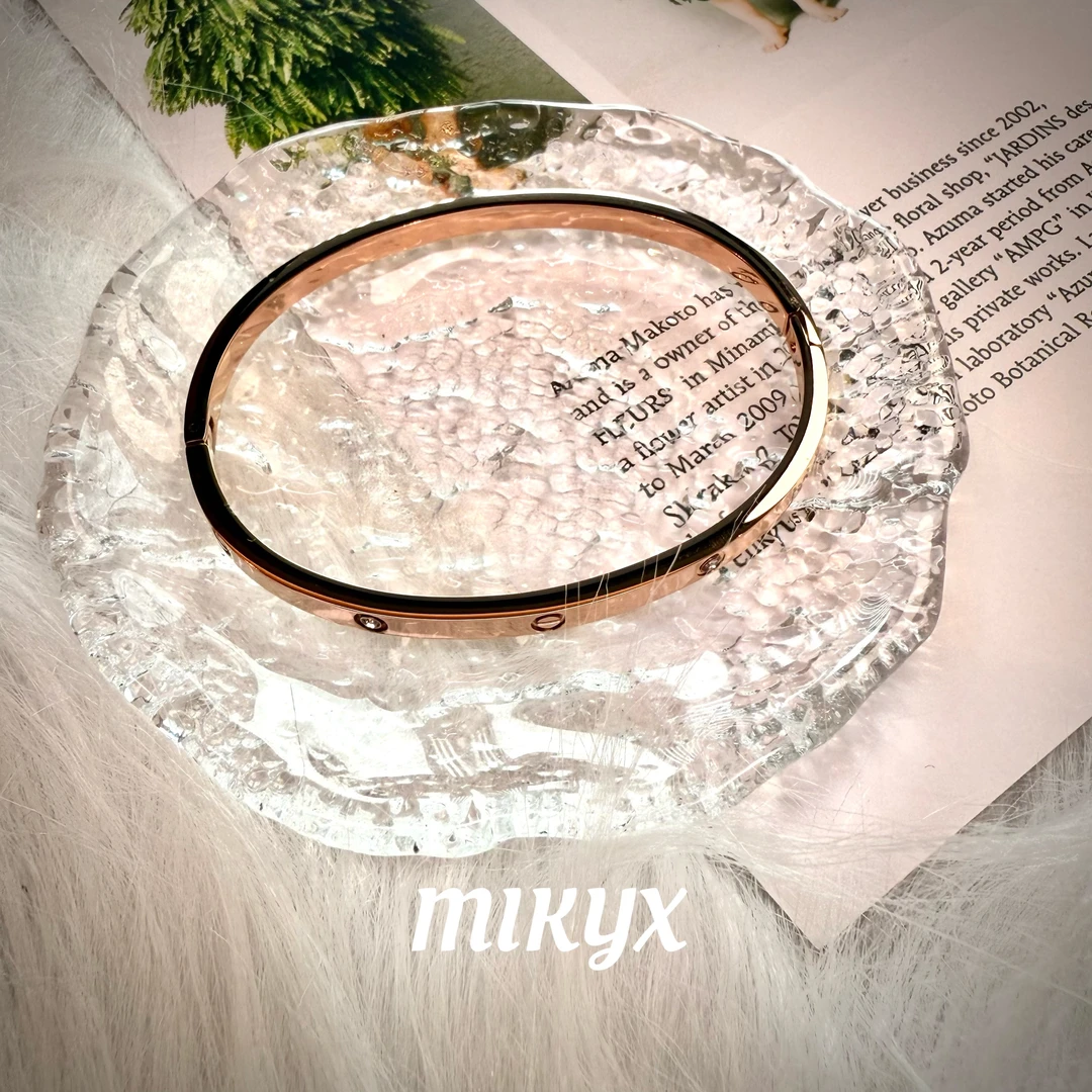 mikyx 钛钢合成锆石手镯 玫瑰金色窄版卡加手镯A107