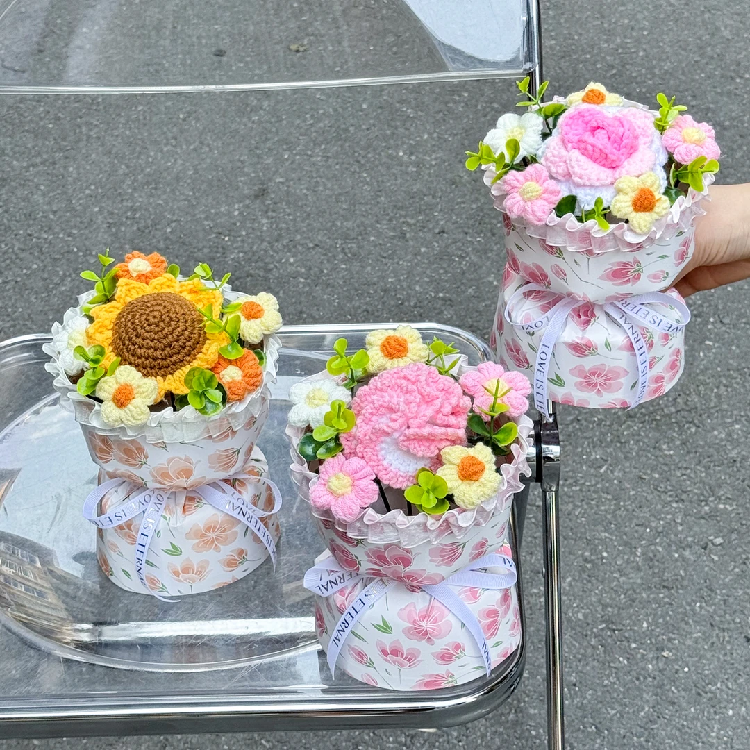 成品针织毛线小香风小花束创意桌面摆件送女朋友闺蜜小惊喜礼物