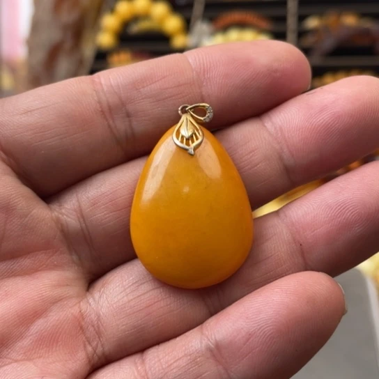 手链琥珀未镶嵌吊坠