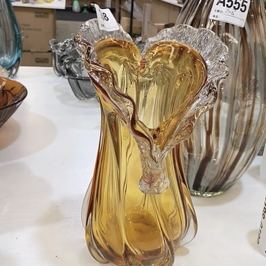 花瓶高29厘米口径12厘米