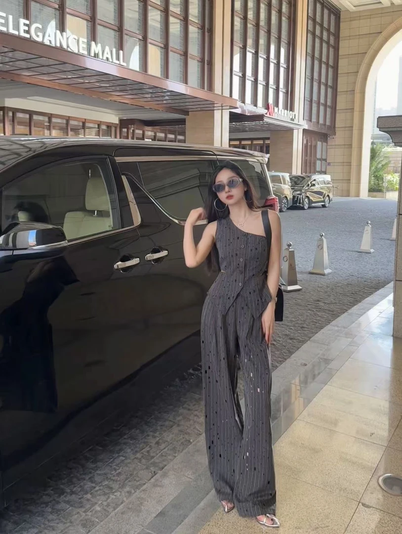 Molly定制【英伦风尚】极简休闲时尚吊带夏季无袖复古阔腿套装8299