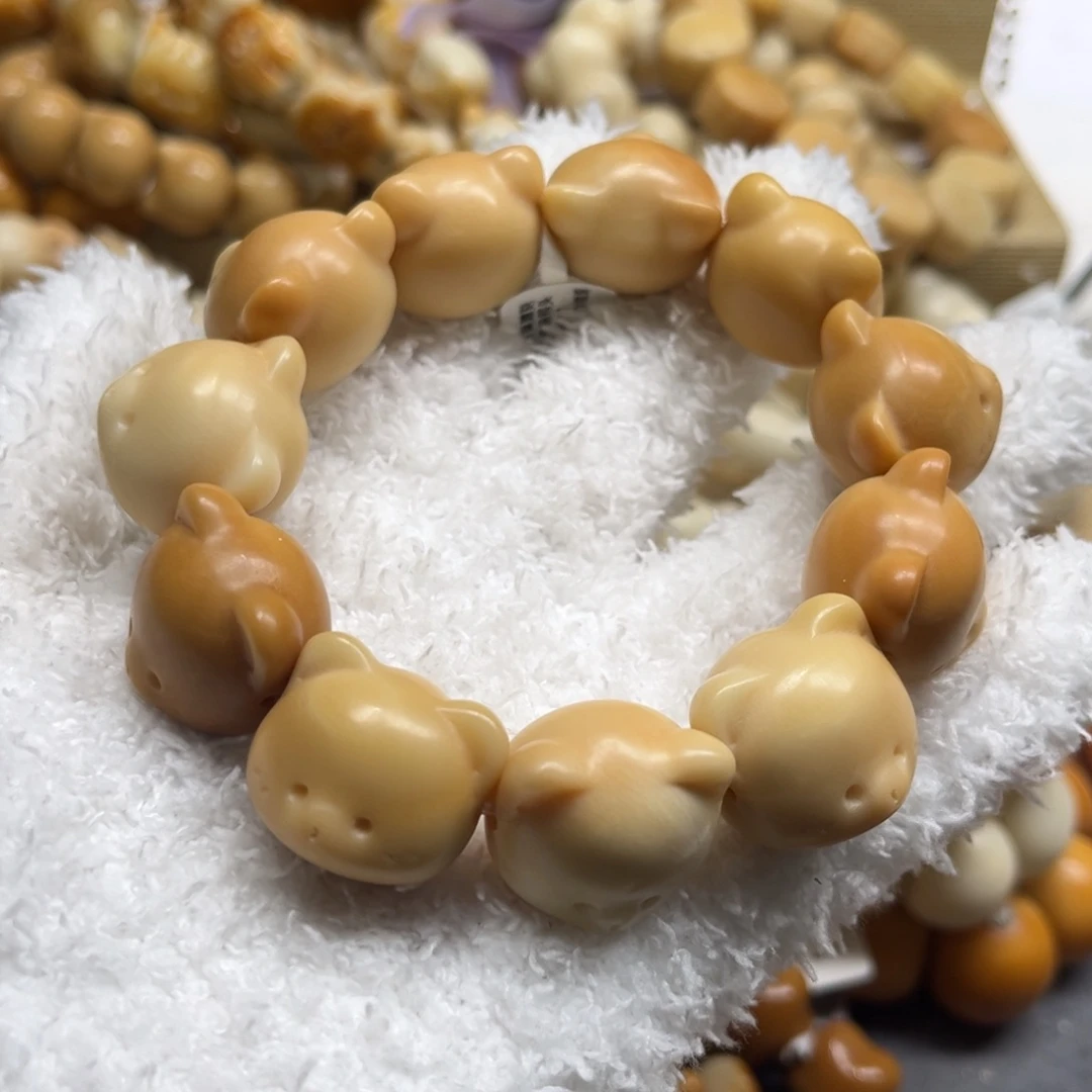 菩提根/象牙果吊坠12.28.19精工熊头微瑕