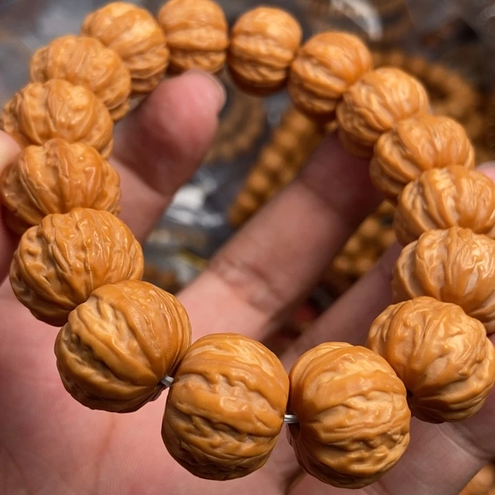 猴头核桃吊坠今天