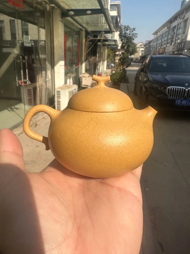 半手工，微瑕壶，原矿无添加180毫升左右