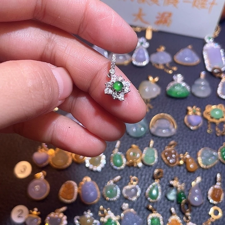翡翠银S925镶嵌吊坠(不含链)天然翡翠