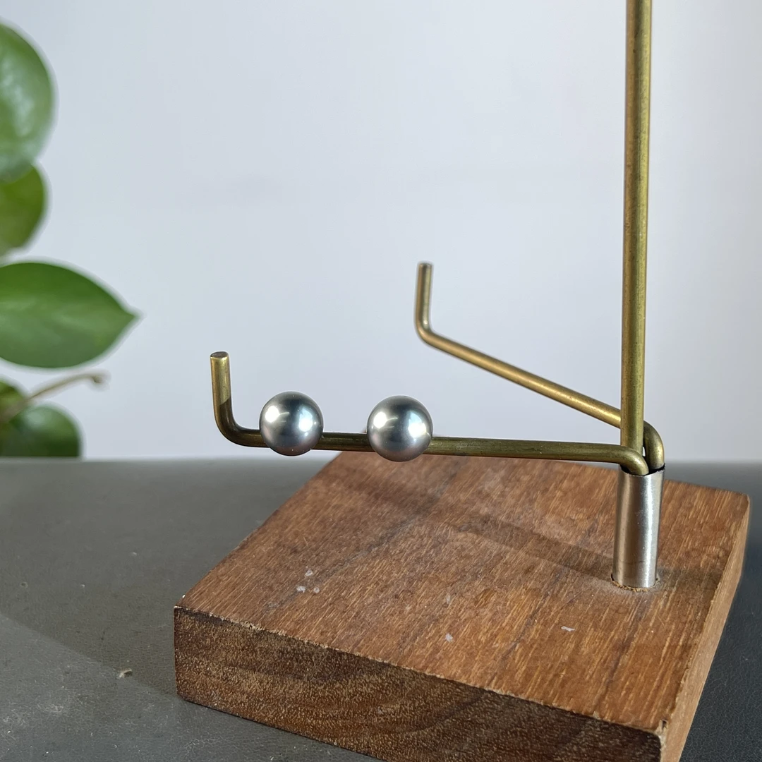 JTA29-85 18K镶嵌海水珍珠耳饰