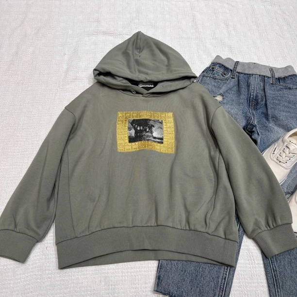 31161高端童装时尚百搭秋冬新品时尚卫衣B4-3-3