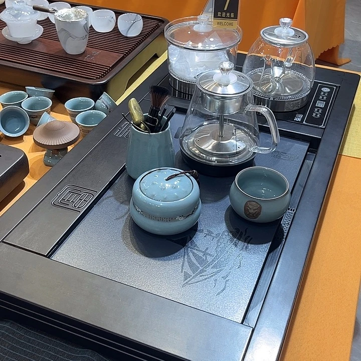 茶盘的造型非常独特