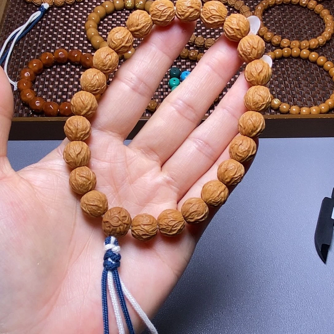 猴头核桃手串毒液手持全品