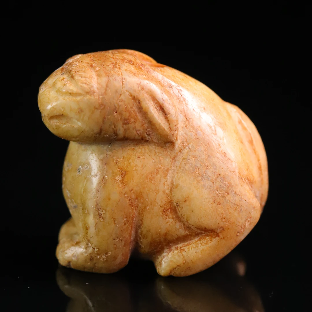 明代和田玉瑞兽花件