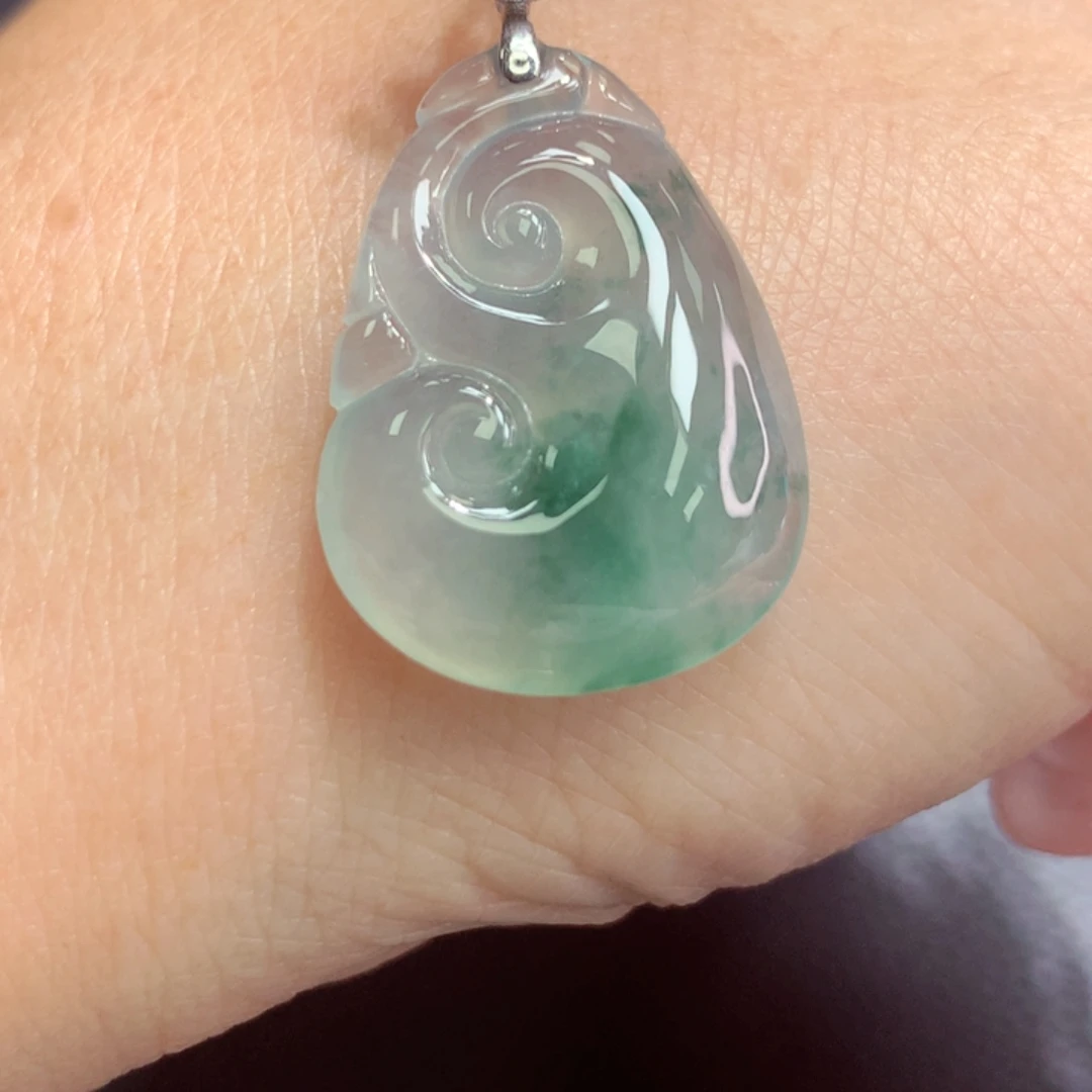 定制翡翠18K金镶嵌翡翠