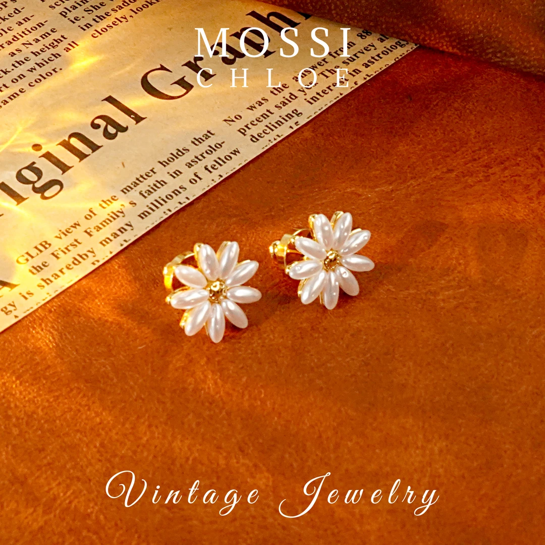 C7172【菊风香香】CHLOE MOSSI 限定 耳钉