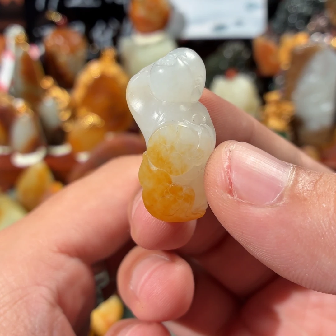 和田玉（子料）未镶嵌颈饰10.8g