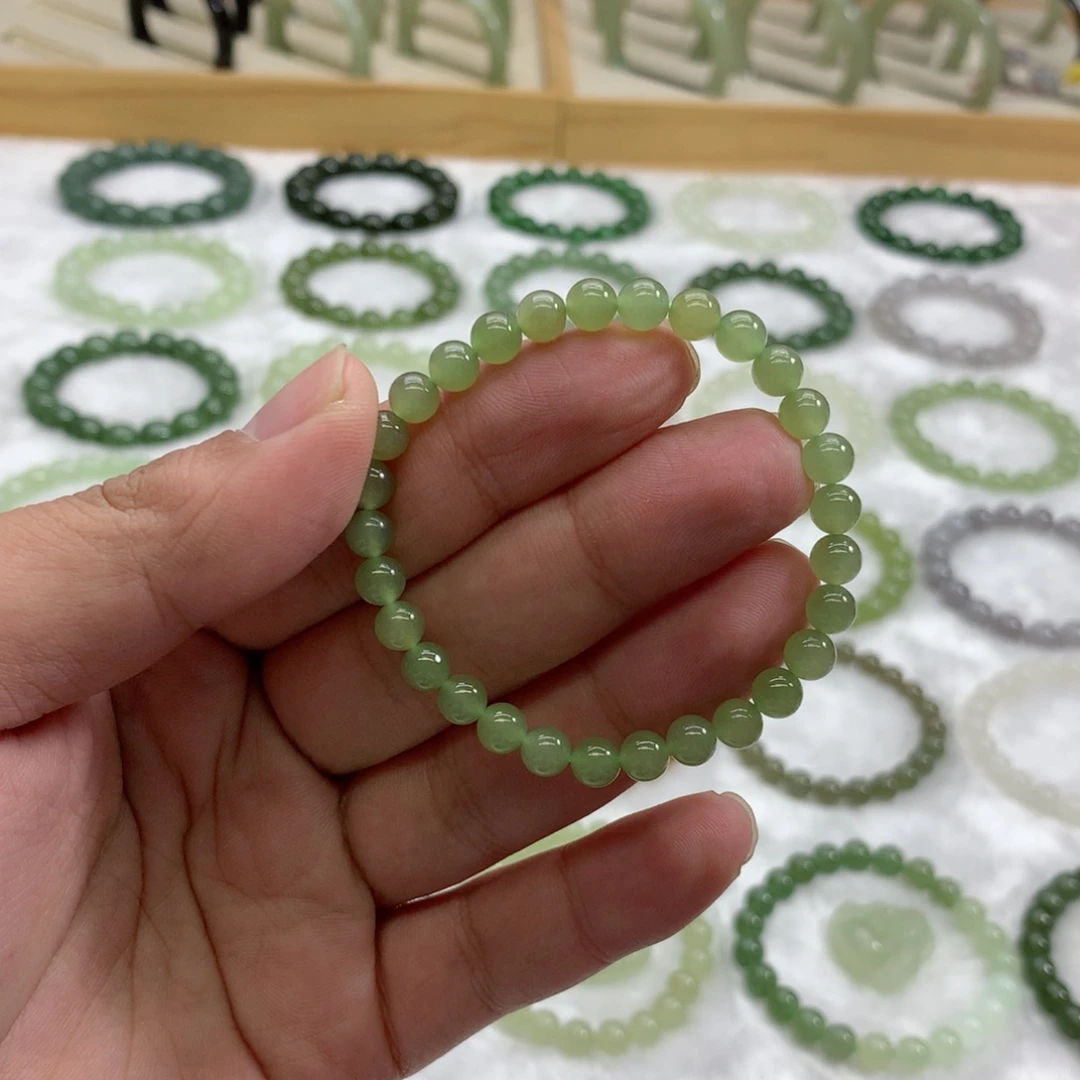未镶嵌手串和田玉（冰晴绿5.8）