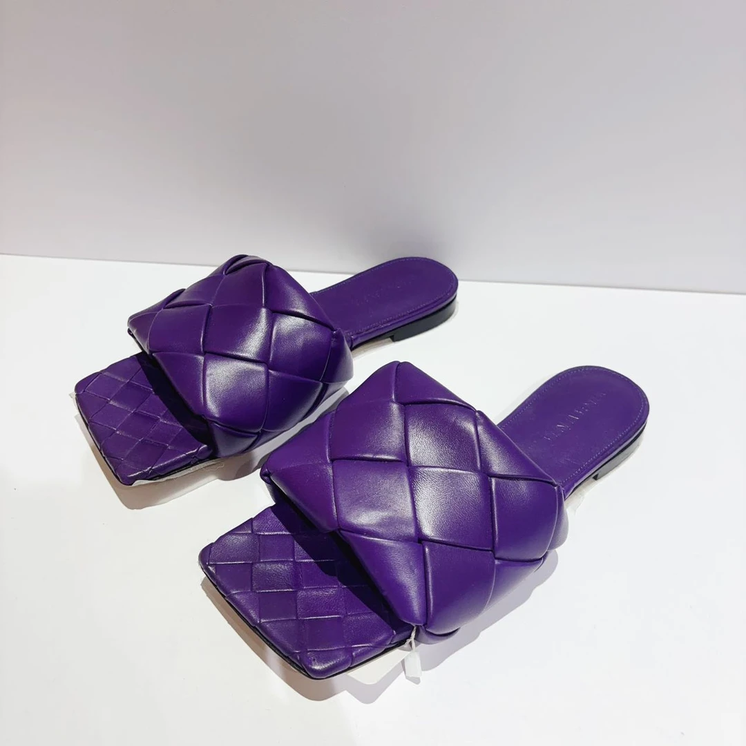 未使用 BOTTEGA VENETA/葆蝶家 平底凉拖鞋 女款紫色35.5码