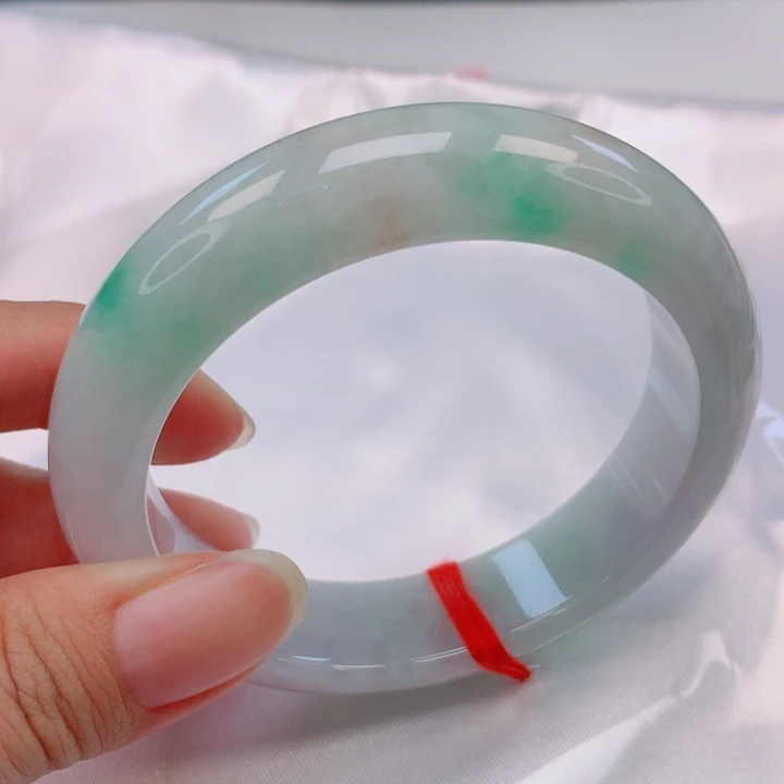 未镶嵌手镯翡翠55圈