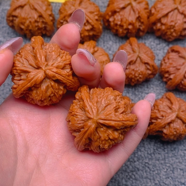 丨***雨吊坠文玩核桃核桃