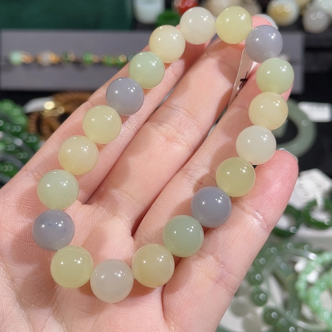 和田玉未镶嵌手串