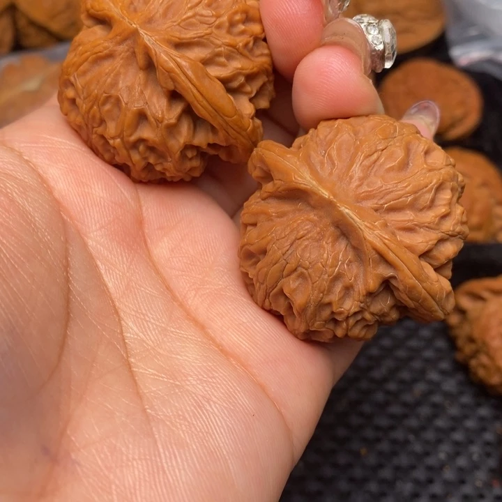 秦岭野生文玩核桃3