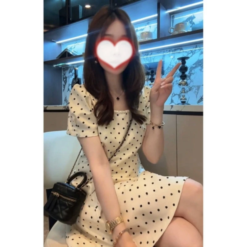 轻奢时髦气质小香风波点钉珠方领连衣裙女甜美收腰小个子法式短裙