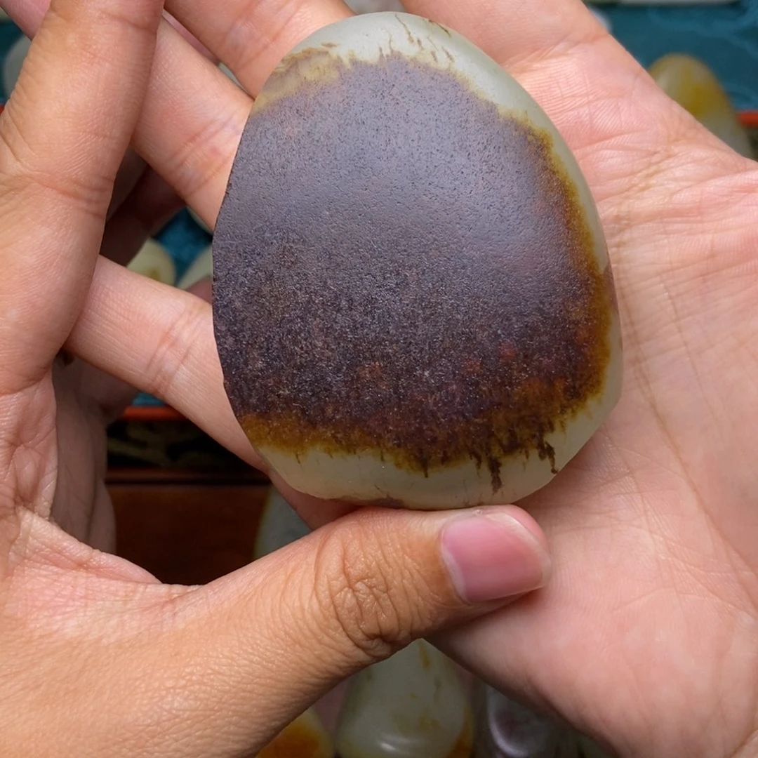 未镶嵌吊坠定制和田玉谢