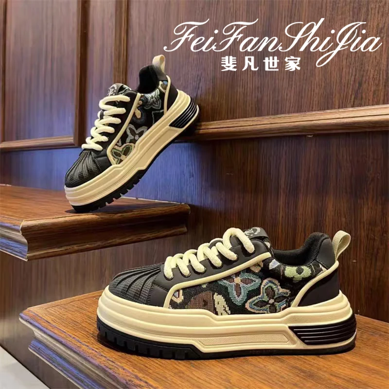 鞋子男款2025秋季新款时尚百搭休闲鞋青少年复古潮流厚底舒适男鞋