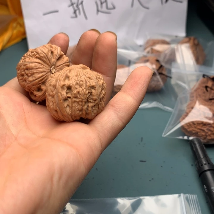 文玩核桃把件付*平底134