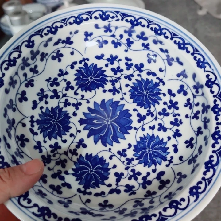 青花玲珑8寸复边盘杨莲花