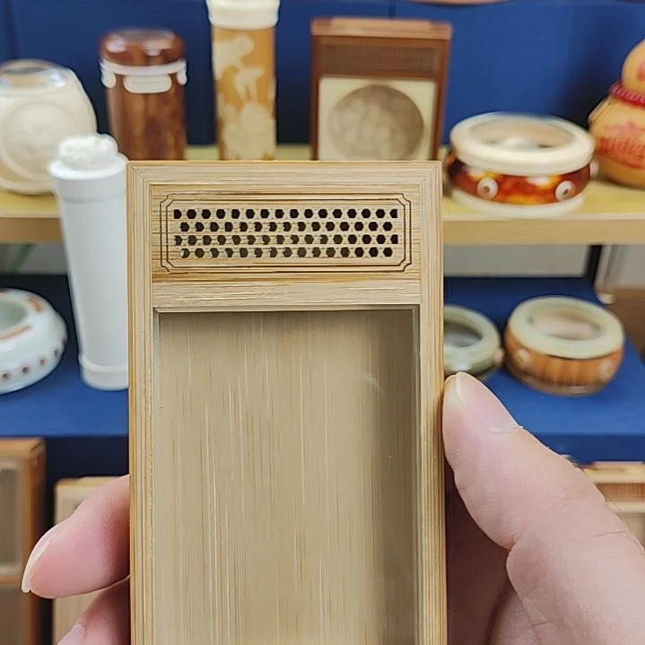 如意斋黄蛉盒带大黄