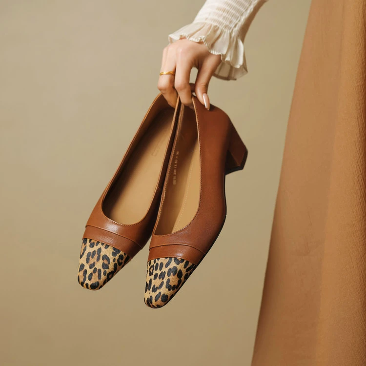 4.5cm~法式赫本风小皮鞋头层牛皮马毛拼接绝美中跟粗跟浅口单鞋女