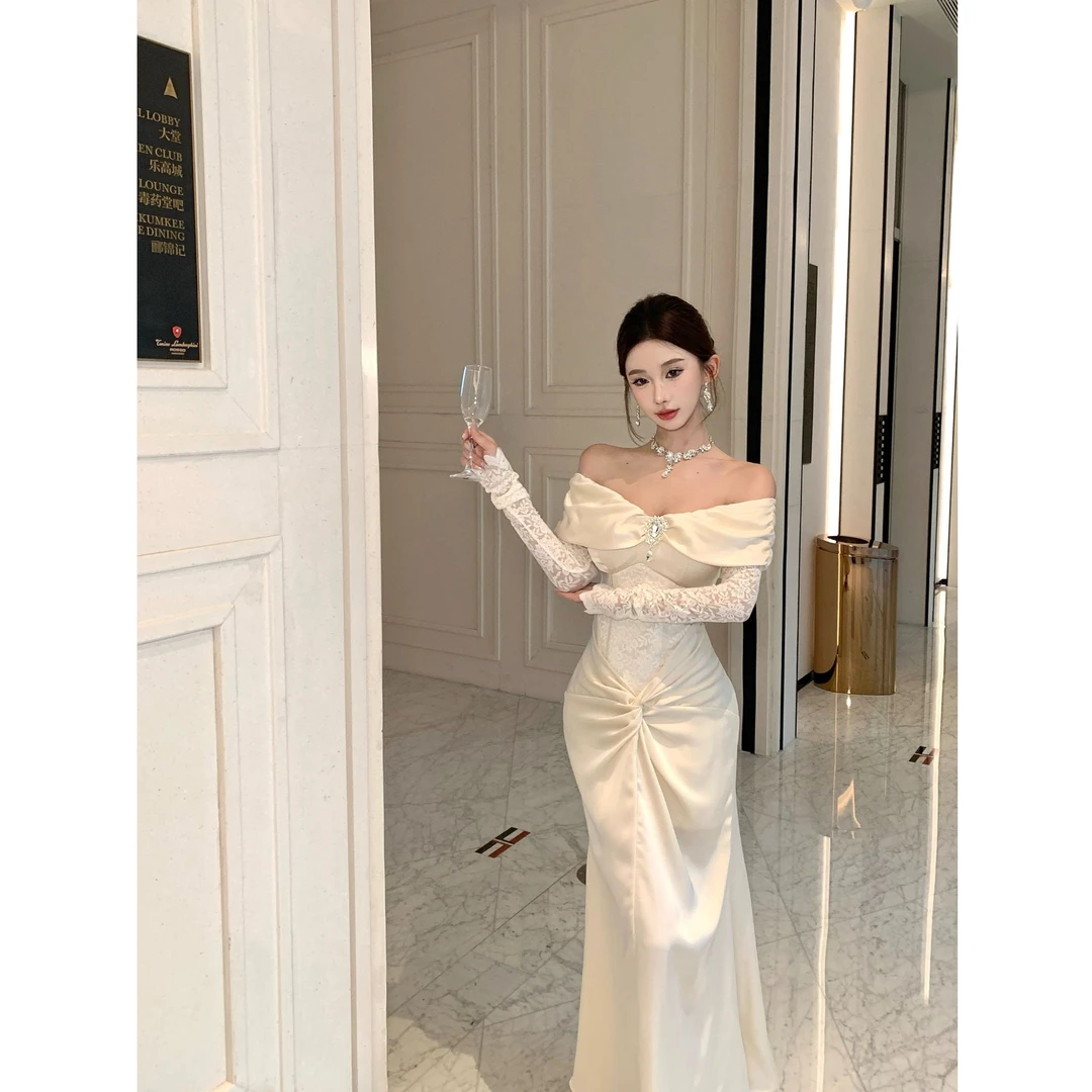 法式气质女神2026春季高级感一字肩晚礼服蕾丝拼接晚礼服连衣裙子