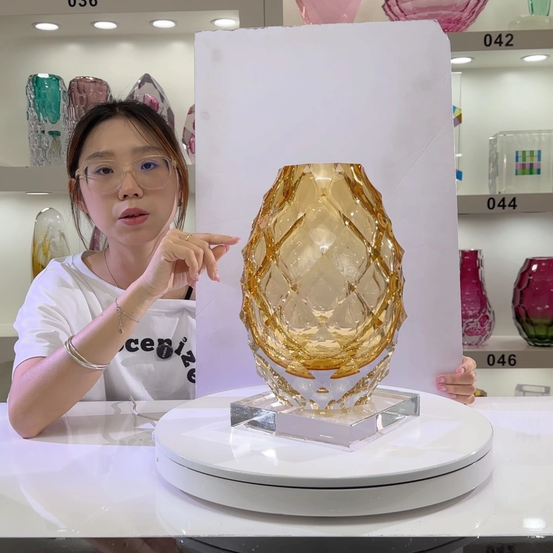 琉璃茶金色菠萝花器