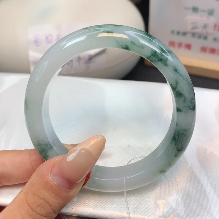 未镶嵌手镯翡翠自****姐水墨花正圈翡翠手镯