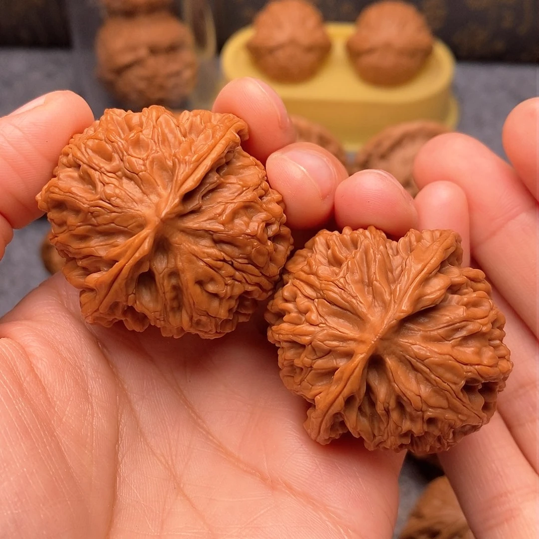 文玩核桃把件苹果园42红皮精品