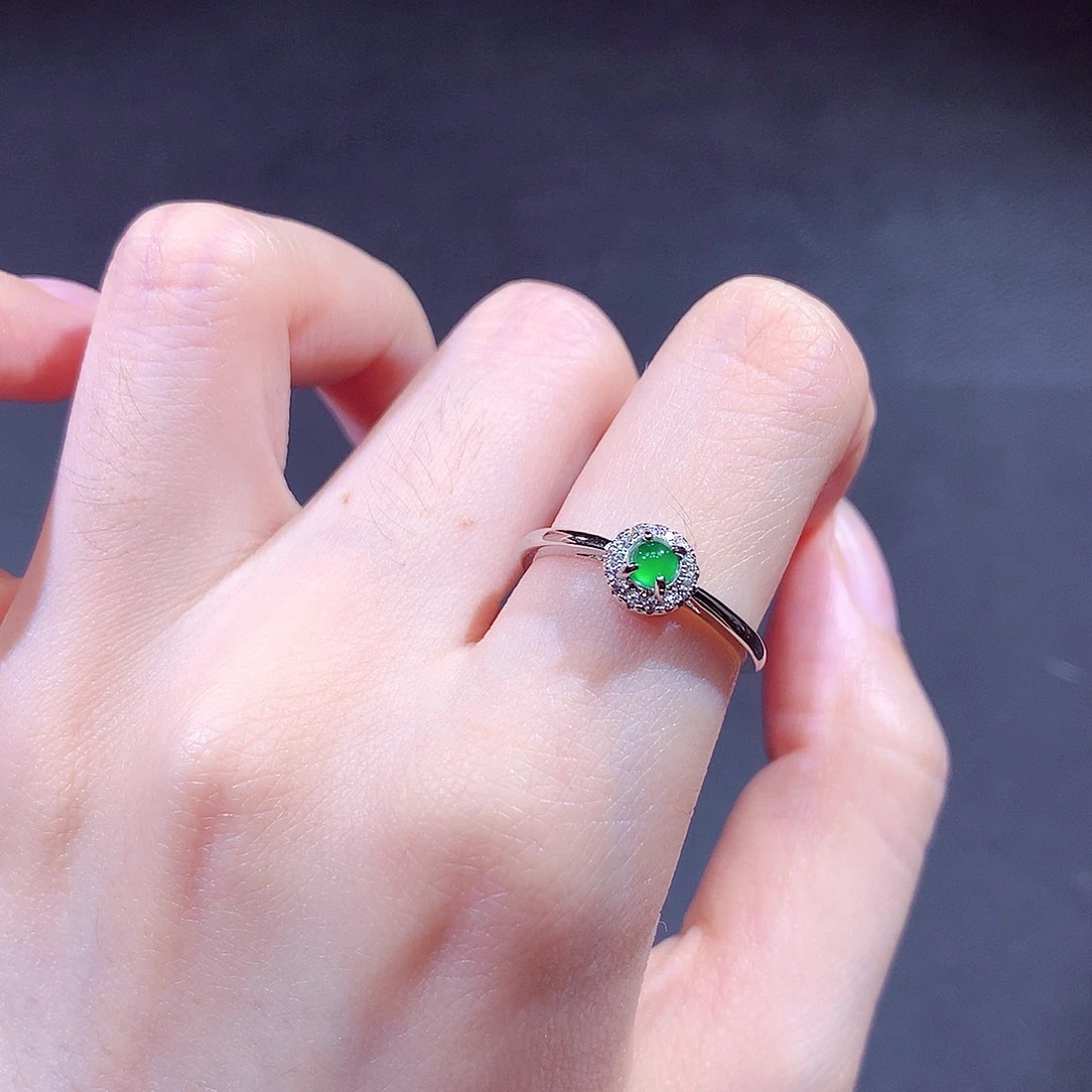 翡翠戒指未镶嵌翡翠