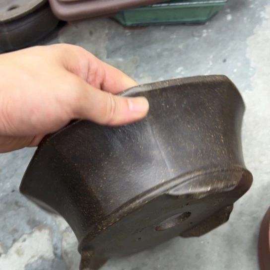 紫砂花盆漂亮漂亮