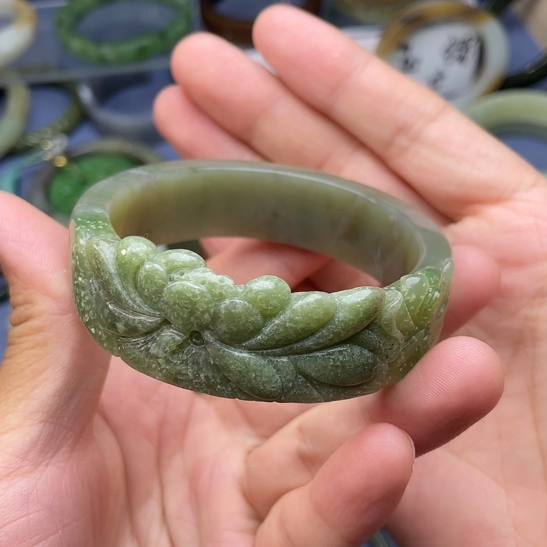 未镶嵌手镯和田玉（翠青玉）60mm莲花鱼镯