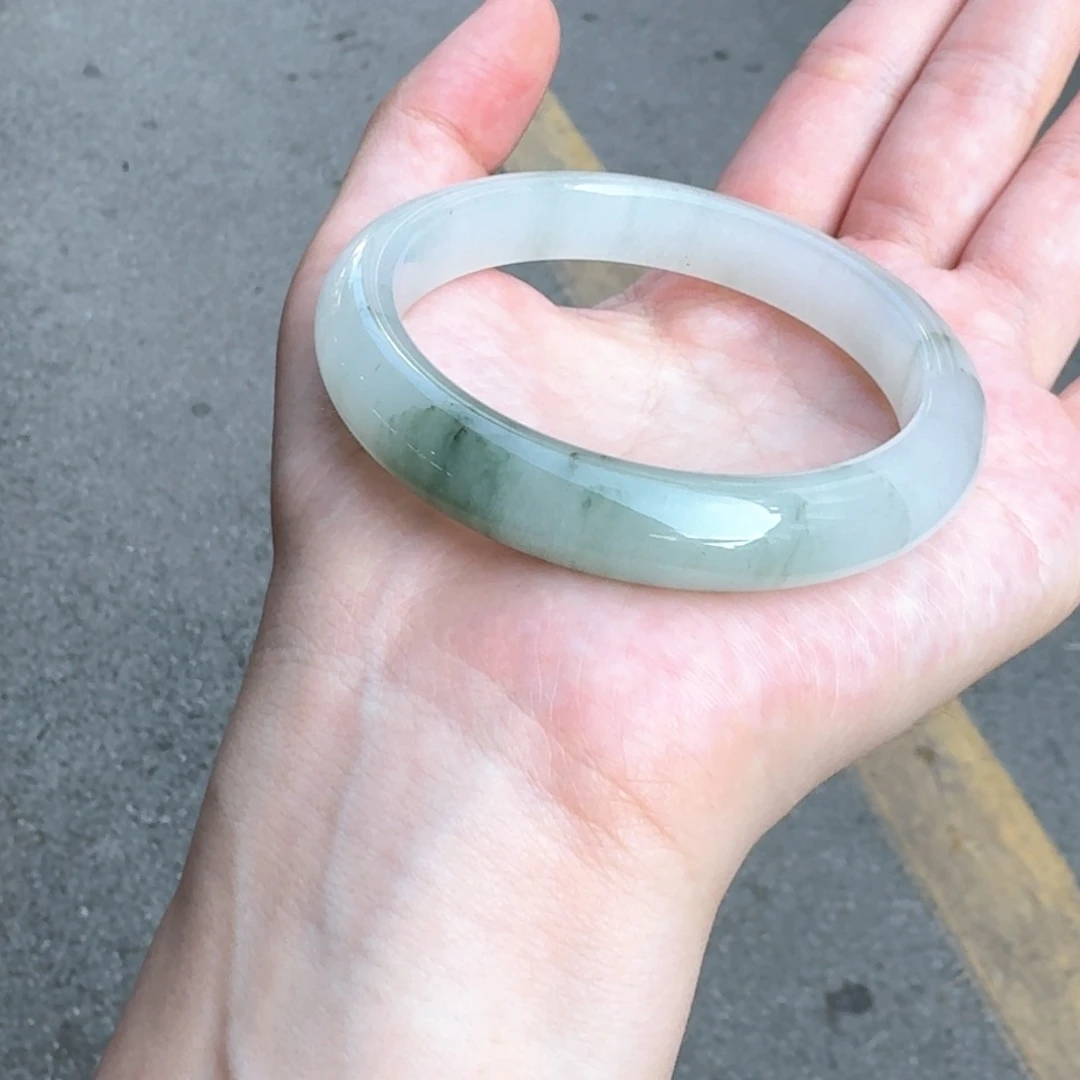 l***雪石英质玉手镯未镶嵌一对一挑选 不退不换