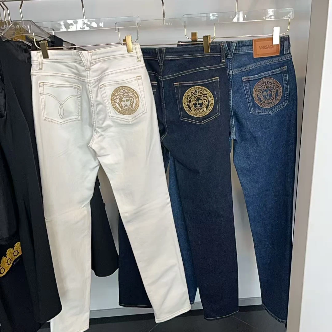 未使用 VERSACE/范思哲 女士美杜莎休闲牛仔裤多色