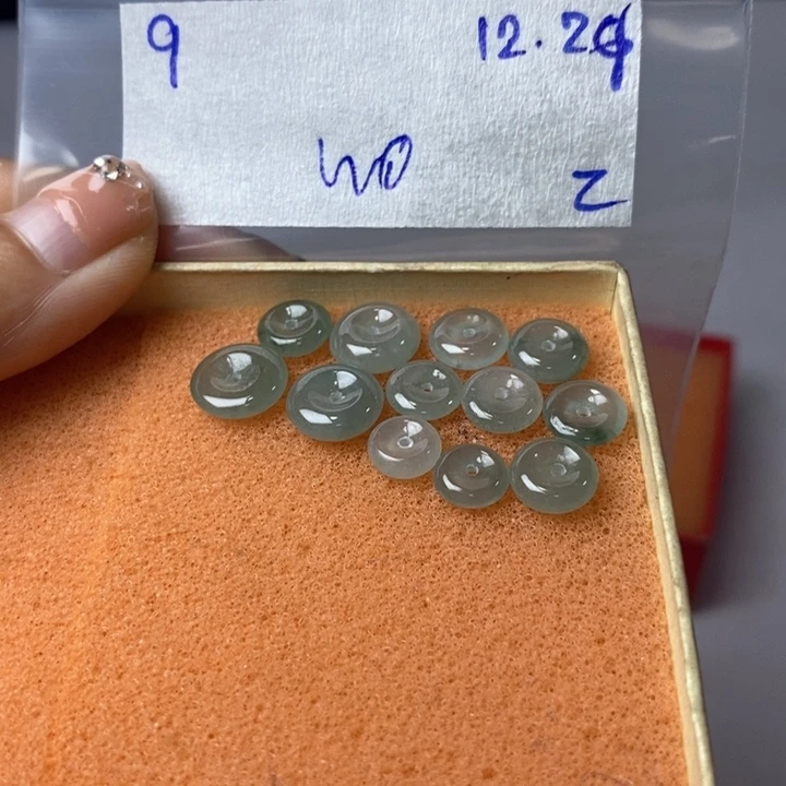 定制翡翠未镶嵌不退