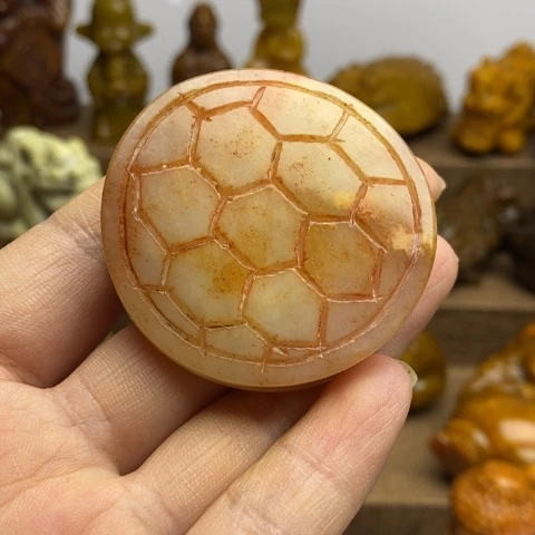 蛇纹石玉未镶嵌颈饰85