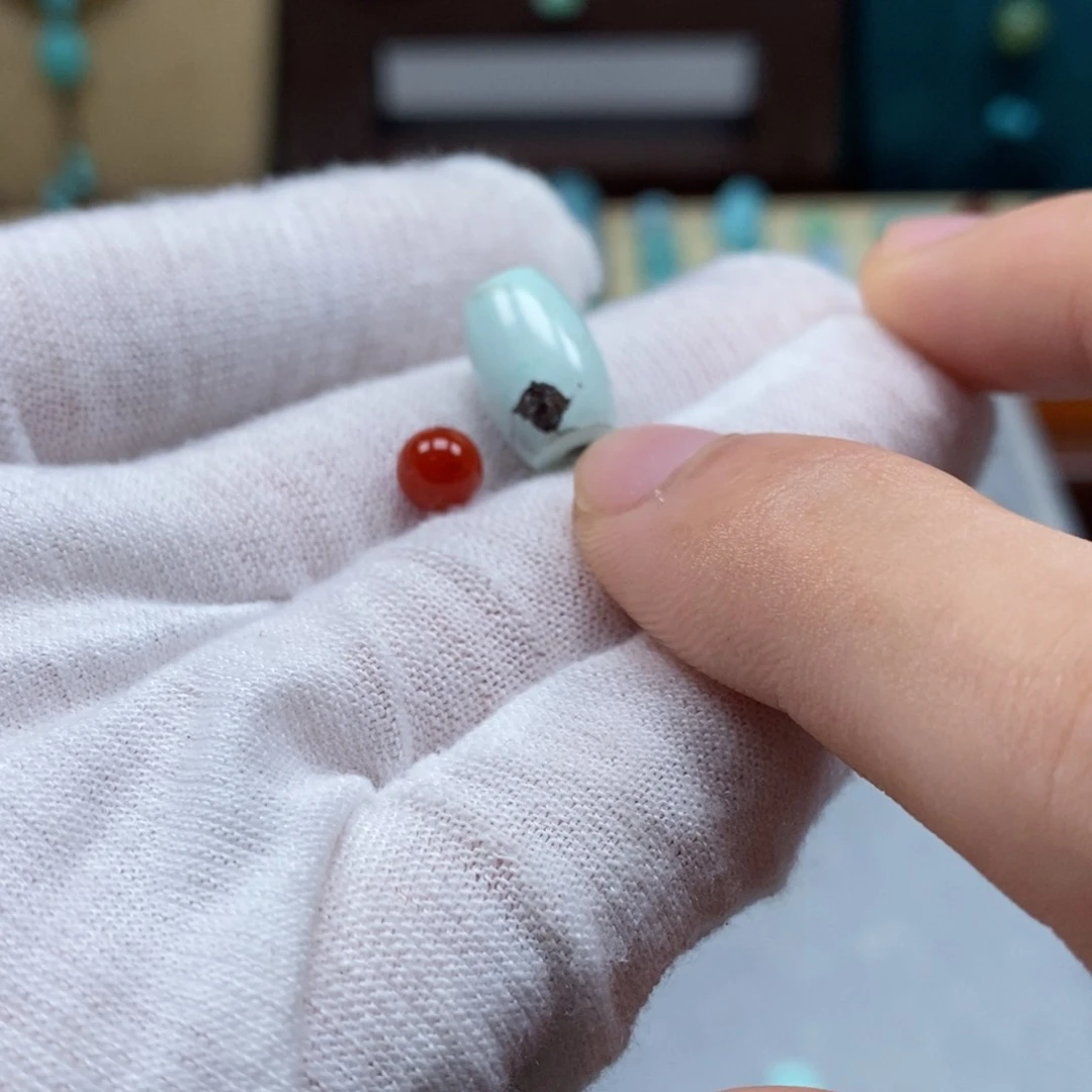 未镶嵌配饰南红玛瑙