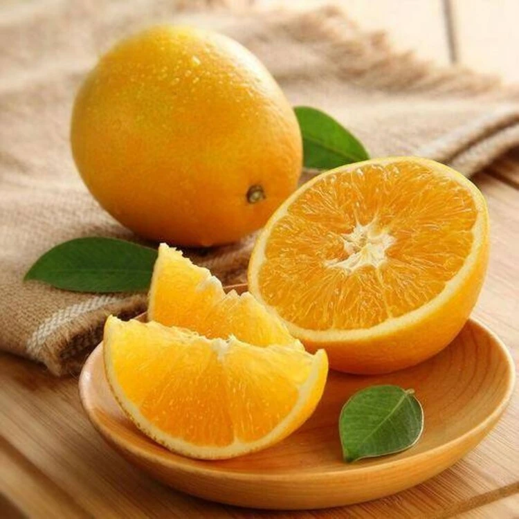 【新鲜脐橙5斤】果肉细腻紧实，果汁丰沛如蜜、口感浓郁醇厚，纯甜滋味令人陶醉~！脐橙