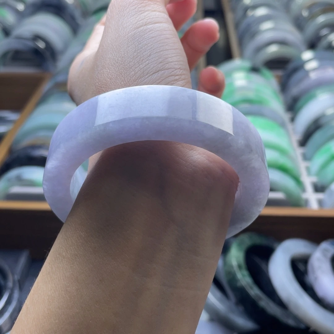 定制翡翠未镶嵌戒圈