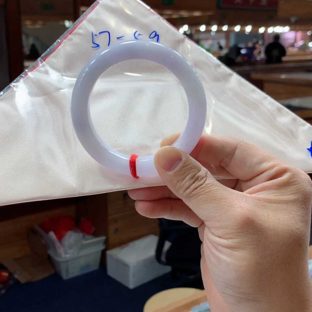 翡翠手镯未镶嵌买断