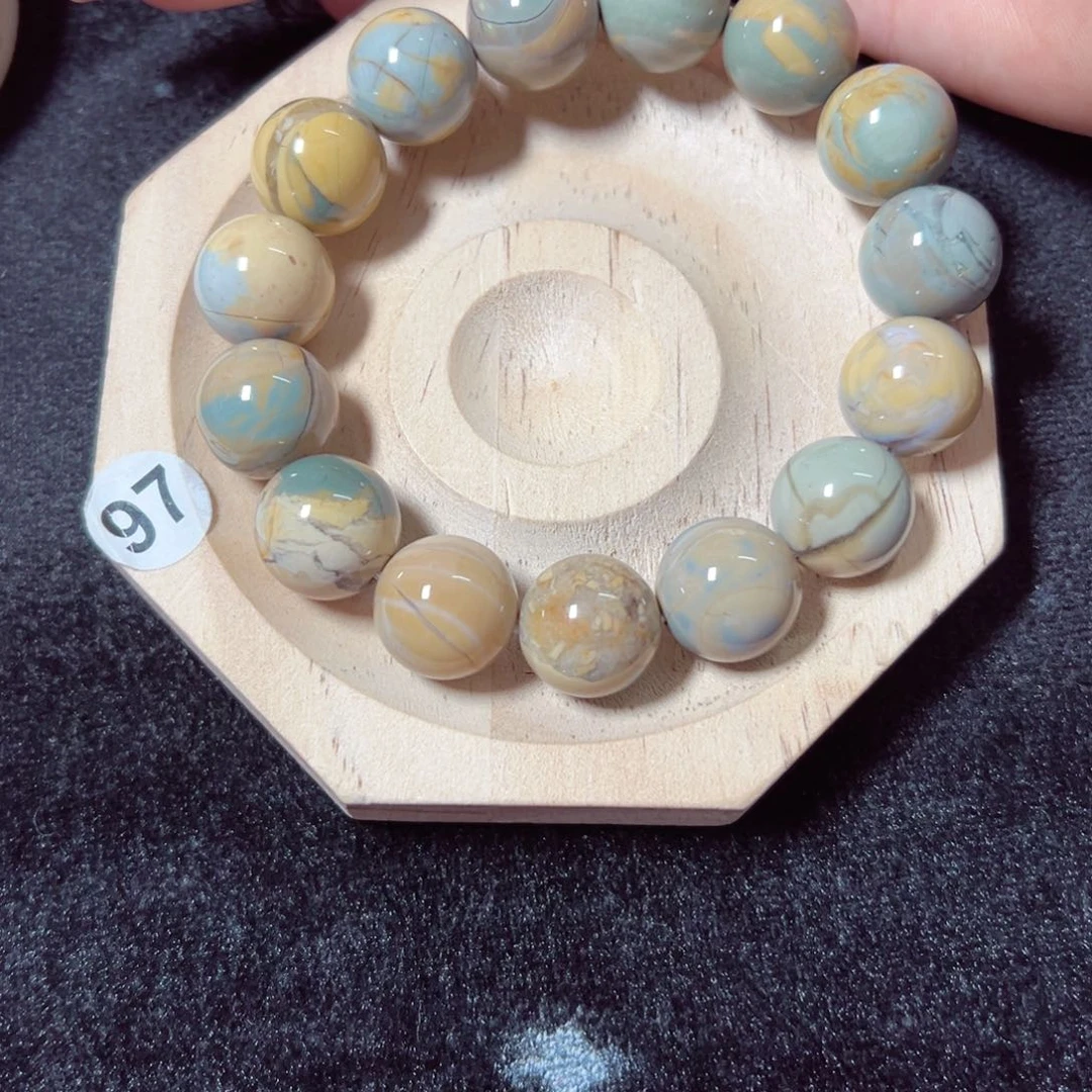 新***试石英质玉手链未镶嵌195