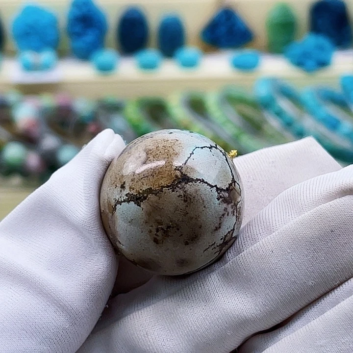 绿松石未镶嵌挂件