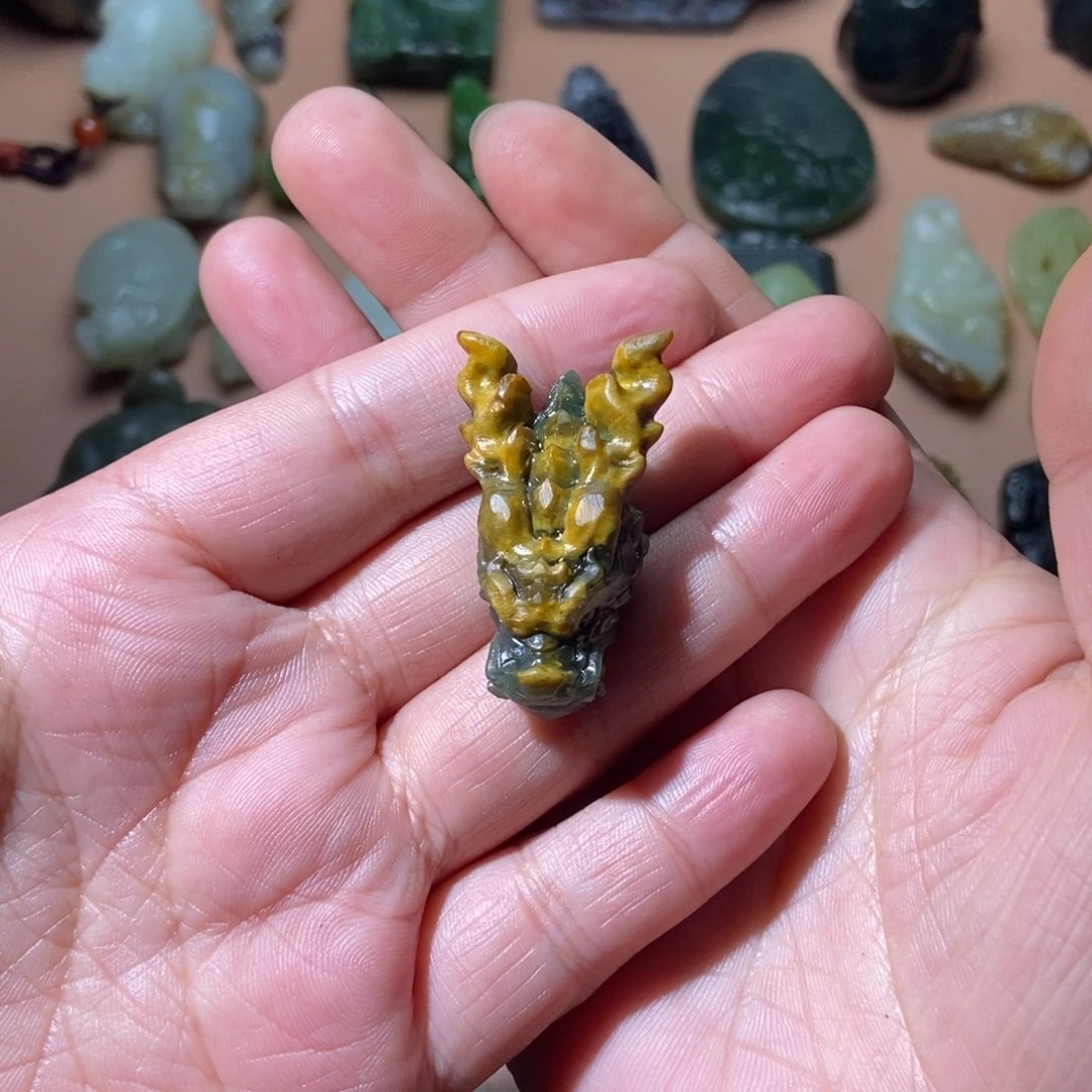 和田玉颈饰未镶嵌叔****哥定制