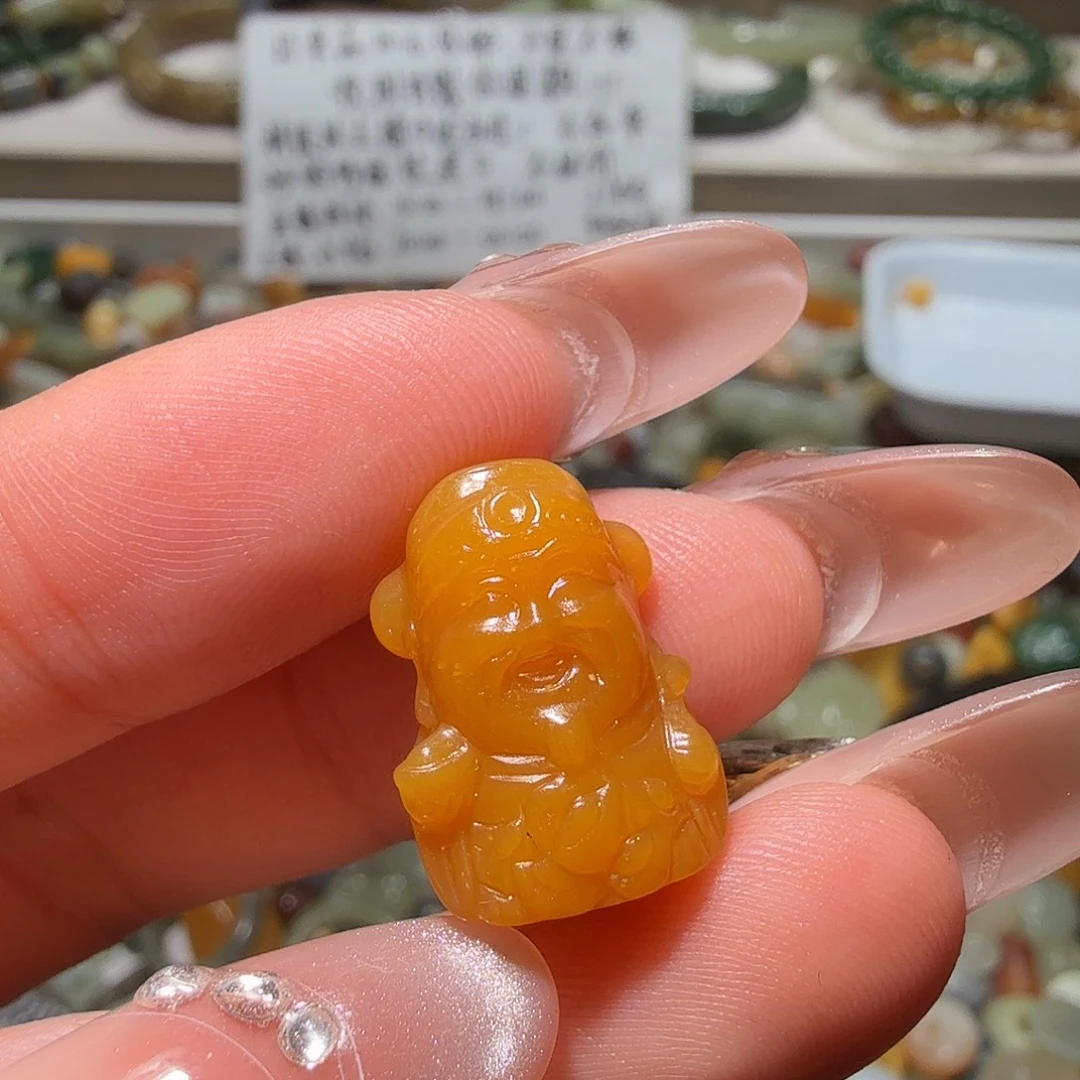 和田玉未镶嵌珠宝奇石